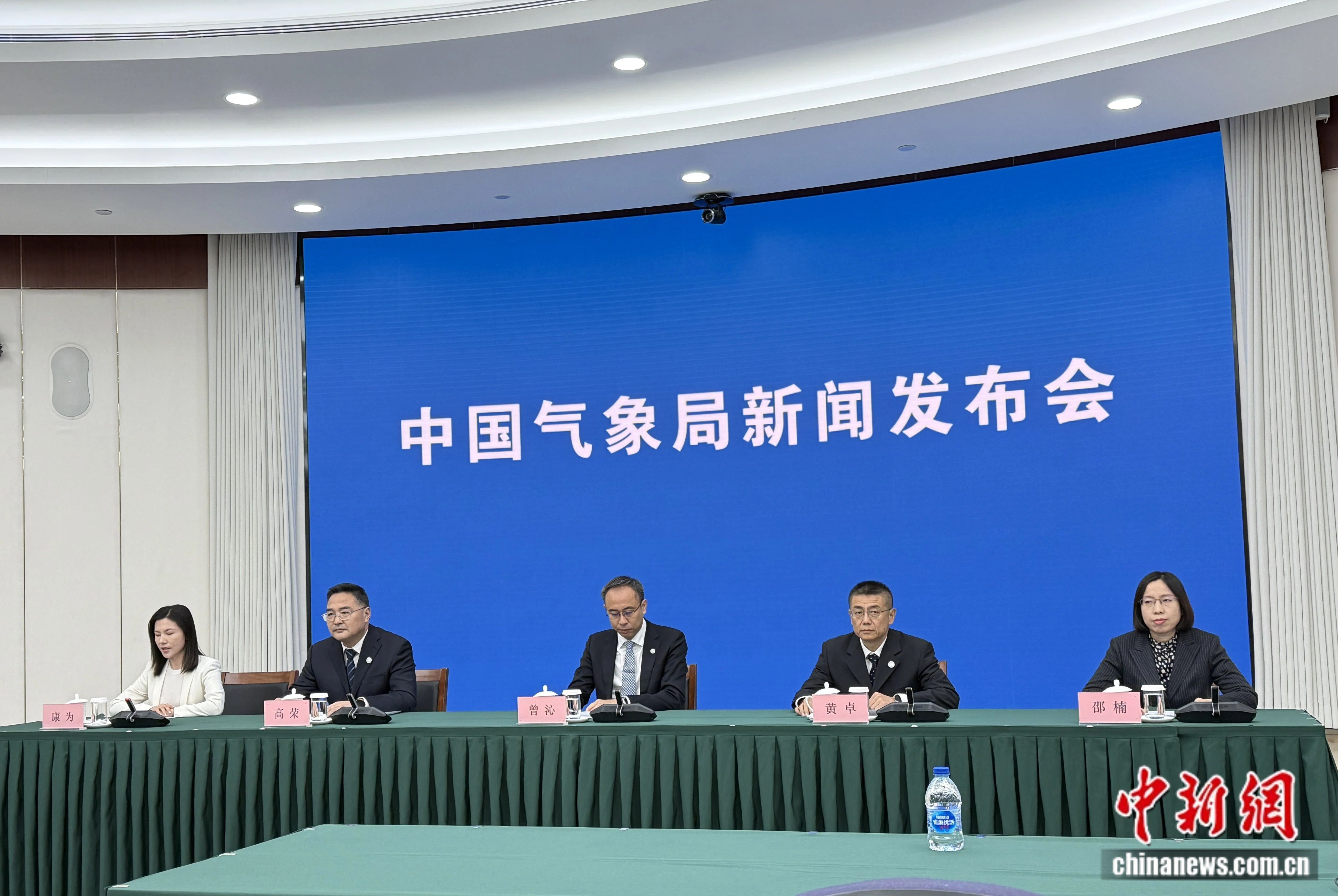 未来十天有三股冷空气影响我国，这些地方注意防范大风和低温冻害